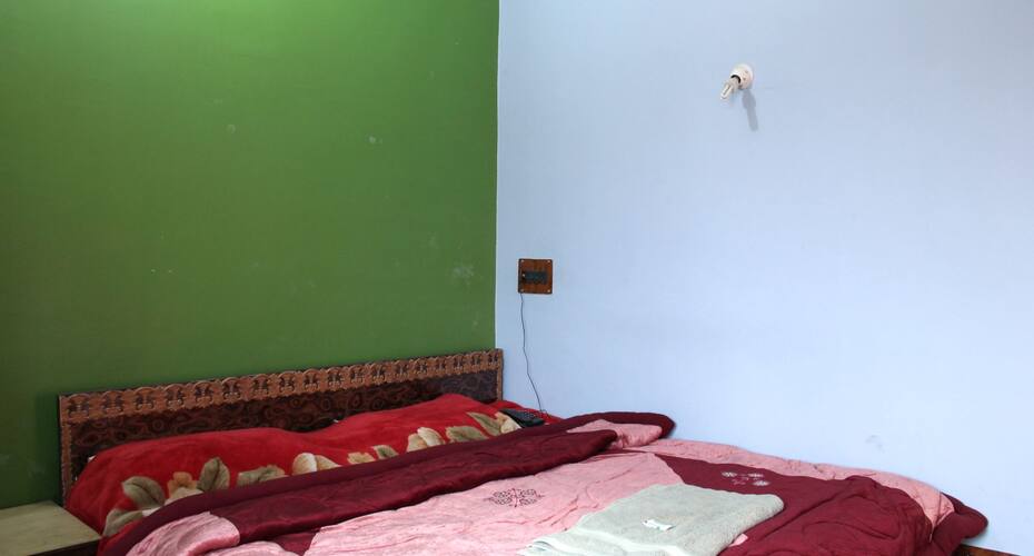 Hotel Gulshan Palace, Srinagar 4